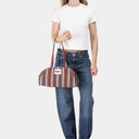 Arc Organic Cotton bag in Tobacco & Diamond, model shot 2